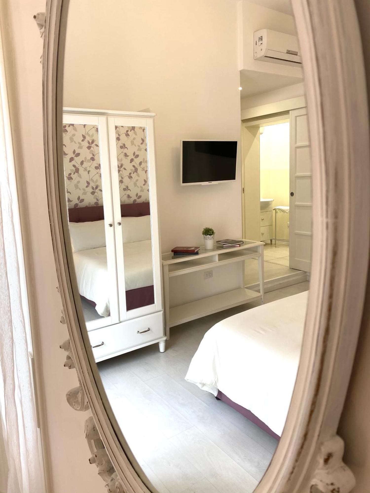 Dai 3 Santi Bed & Breakfast Lecce Luaran gambar
